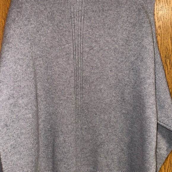Nordstrom Signature Grey Cashmere sleeved shrug  Sz. S - Picture 3 of 6